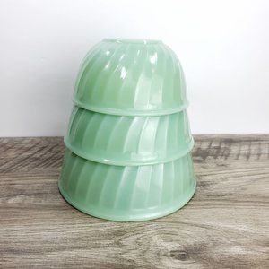 3 FIRE KING JADEITE GREEN SWIRL MIXING BOWLS 7, 8 & 9 in VINTAGE NESTING JADITE
